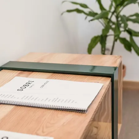 Apartament Sobri Cork House - Sustainable Loft