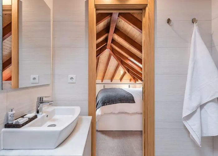 Sobri Cork House - Sustainable Loft Porto