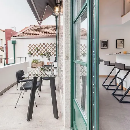Sobri Cork House - Sustainable Loft Apartment Porto
